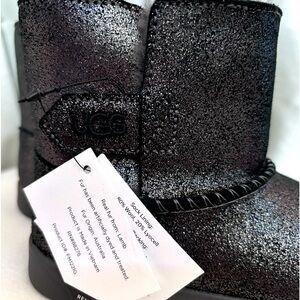 UGG T Keelan Metallic Glitter Boots (Size 10, Black) - Stylish & Brand New!